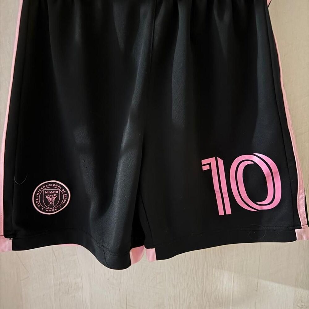 Adidas Small Men's Black and Pink Shorts